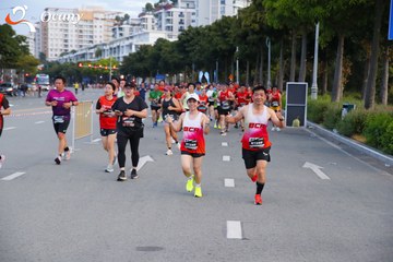 RUN TO LIVE 2025 - Ảnh #3259617