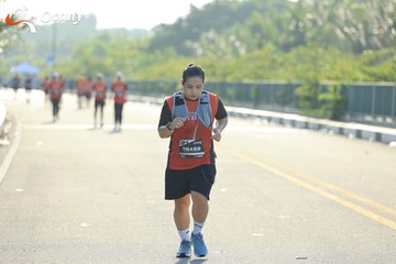 RUN TO LIVE 2025 - Ảnh #3304801