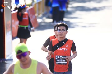 RUN TO LIVE 2025 - Ảnh #3208010