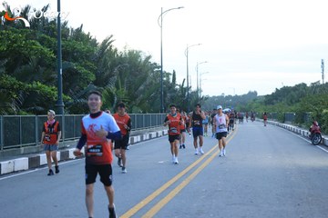 RUN TO LIVE 2025 - Ảnh #3266562