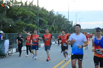 RUN TO LIVE 2025 - Ảnh #3283050