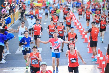 RUN TO LIVE 2025 - Ảnh #3153933