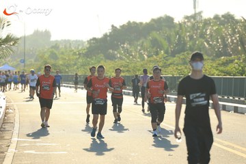 RUN TO LIVE 2025 - Ảnh #3303116