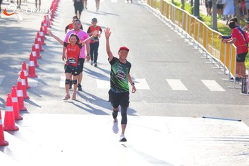 RUN TO LIVE 2025 - Ảnh #3192053
