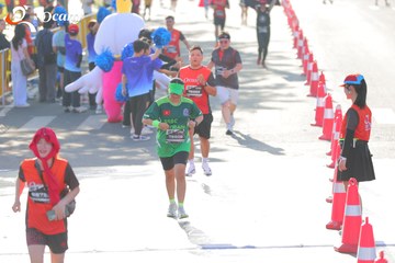 RUN TO LIVE 2025 - Ảnh #3193271