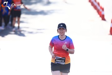 RUN TO LIVE 2025 - Ảnh #3208068