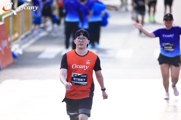 RUN TO LIVE 2025 - Ảnh #3208754