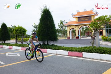 Photo VIET NAM TRI FACTOR CHAMPIONSHIP x HO CHI MINH CITY CHAMPIONSHIP NĂM 2025 - 000692bfaa5cacb0cba81b697cfc47fb.jpg