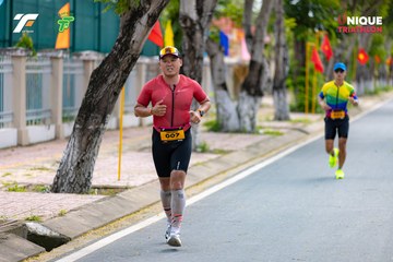 Photo VIET NAM TRI FACTOR CHAMPIONSHIP x HO CHI MINH CITY CHAMPIONSHIP NĂM 2025 - 011ce9aeae25eda618dfc7ded7804812.jpg
