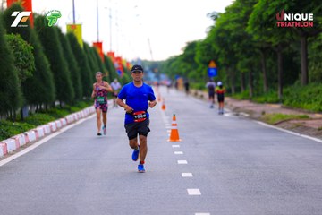 Ảnh sự kiện VIET NAM TRI FACTOR CHAMPIONSHIP x HO CHI MINH CITY CHAMPIONSHIP NĂM 2025 - 01dfe62be8856e16069acf9001d4a7a5.jpg