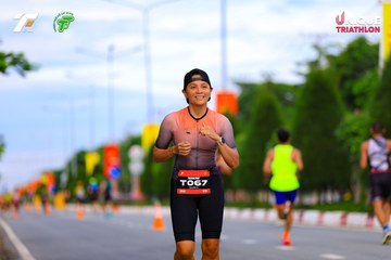 Ảnh sự kiện VIET NAM TRI FACTOR CHAMPIONSHIP x HO CHI MINH CITY CHAMPIONSHIP NĂM 2025 - 0266d1f3bbd7d97fdf3eaf53087ebdb8.jpg