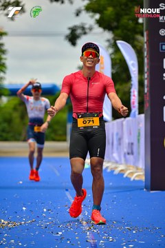 Photo VIET NAM TRI FACTOR CHAMPIONSHIP x HO CHI MINH CITY CHAMPIONSHIP NĂM 2025 - 02712f92add6d78dd1d51fe86cf3a0dd.jpg
