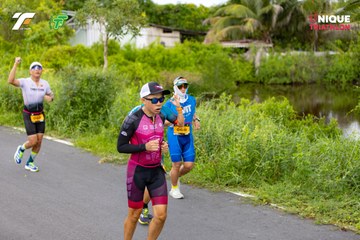 Photo VIET NAM TRI FACTOR CHAMPIONSHIP x HO CHI MINH CITY CHAMPIONSHIP NĂM 2025 - 04131a744d988c0531b04fe826577a62.jpg