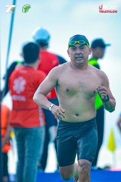Ảnh sự kiện VIET NAM TRI FACTOR CHAMPIONSHIP x HO CHI MINH CITY CHAMPIONSHIP NĂM 2025 - 0579c109f49d63cf8d4eefa70cfe4840.jpg