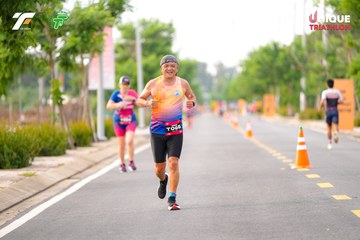 Ảnh sự kiện VIET NAM TRI FACTOR CHAMPIONSHIP x HO CHI MINH CITY CHAMPIONSHIP NĂM 2025 - 06aacb9a4fce6f35f0e9ec9f4b3ef793.jpg