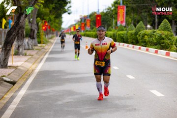 Photo VIET NAM TRI FACTOR CHAMPIONSHIP x HO CHI MINH CITY CHAMPIONSHIP NĂM 2025 - 06f34030194dd026017d7aa82fe3d69e.jpg