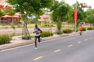 Ảnh sự kiện VIET NAM TRI FACTOR CHAMPIONSHIP x HO CHI MINH CITY CHAMPIONSHIP NĂM 2025 - 080f6f7c5afc3ad7f3a4d7de681c30fe.jpg