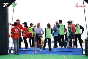 Ảnh sự kiện VIET NAM TRI FACTOR CHAMPIONSHIP x HO CHI MINH CITY CHAMPIONSHIP NĂM 2025 - 08dd343c7f7b81de8bec79cb7a22ffe7.jpg