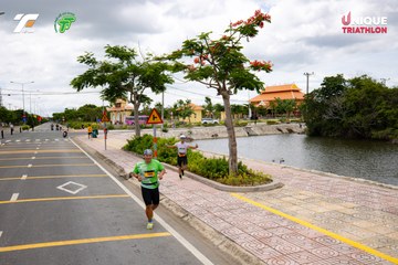 Photo VIET NAM TRI FACTOR CHAMPIONSHIP x HO CHI MINH CITY CHAMPIONSHIP NĂM 2025 - 0a1efcd8393e7443bcad687637daa912.jpg