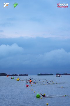 Ảnh sự kiện VIET NAM TRI FACTOR CHAMPIONSHIP x HO CHI MINH CITY CHAMPIONSHIP NĂM 2025 - 0a66beb5ac8c6a39cdb092fdba2351b4.jpg