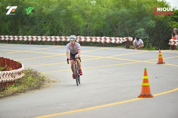 Ảnh sự kiện VIET NAM TRI FACTOR CHAMPIONSHIP x HO CHI MINH CITY CHAMPIONSHIP NĂM 2025 - 0c62b6334dc3ca13ebbf1f1775e934b4.jpg