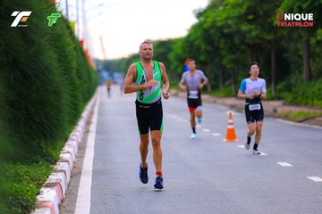 Ảnh sự kiện VIET NAM TRI FACTOR CHAMPIONSHIP x HO CHI MINH CITY CHAMPIONSHIP NĂM 2025 - 0cfaee7c765c9cdcb291e8cf46d984e2.jpg