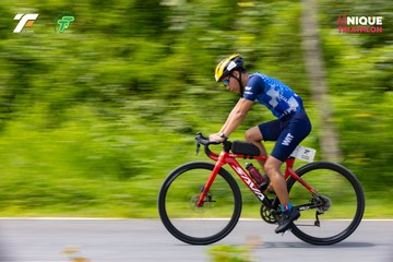 Photo VIET NAM TRI FACTOR CHAMPIONSHIP x HO CHI MINH CITY CHAMPIONSHIP NĂM 2025 - 0e2999989893f4f58da0bb90eebf50b0.jpg