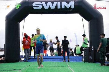 Ảnh sự kiện VIET NAM TRI FACTOR CHAMPIONSHIP x HO CHI MINH CITY CHAMPIONSHIP NĂM 2025 - 10542832dcfb5b49e9bbbe8dd90543c5.jpg