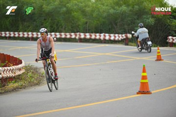 Ảnh sự kiện VIET NAM TRI FACTOR CHAMPIONSHIP x HO CHI MINH CITY CHAMPIONSHIP NĂM 2025 - 10f919fc868adb7aa3b19fa55022ea7b.jpg