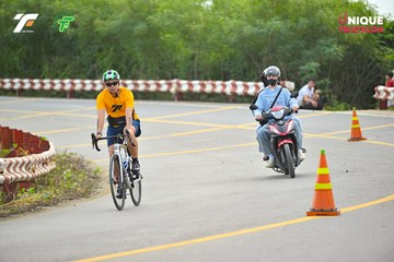 Ảnh sự kiện VIET NAM TRI FACTOR CHAMPIONSHIP x HO CHI MINH CITY CHAMPIONSHIP NĂM 2025 - 1160ff29d83ac5f5251a4c06ba6c5d94.jpg