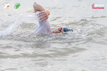 Ảnh sự kiện VIET NAM TRI FACTOR CHAMPIONSHIP x HO CHI MINH CITY CHAMPIONSHIP NĂM 2025 - 1303eb3eb15913ee3cf8c5e00c2de968.jpg