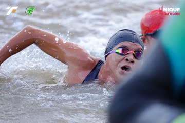 Ảnh sự kiện VIET NAM TRI FACTOR CHAMPIONSHIP x HO CHI MINH CITY CHAMPIONSHIP NĂM 2025 - 1341382b7705c6177812c927c6bc2629.jpg
