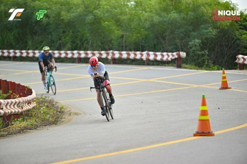 Ảnh sự kiện VIET NAM TRI FACTOR CHAMPIONSHIP x HO CHI MINH CITY CHAMPIONSHIP NĂM 2025 - 1385e71190c2ef6975d4bd3b0ace3e2b.jpg