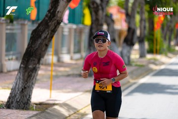 Photo VIET NAM TRI FACTOR CHAMPIONSHIP x HO CHI MINH CITY CHAMPIONSHIP NĂM 2025 - 1392aa16f3e781a54febd34f1a42dcfc.jpg