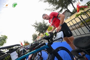 Ảnh sự kiện VIET NAM TRI FACTOR CHAMPIONSHIP x HO CHI MINH CITY CHAMPIONSHIP NĂM 2025 - 13d808acedbc8c29b36f8edb5850ddee.jpg
