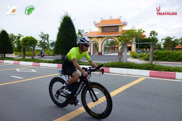 Photo VIET NAM TRI FACTOR CHAMPIONSHIP x HO CHI MINH CITY CHAMPIONSHIP NĂM 2025 - 14b6da3ee619cf21fea54b9f1dba8d98.jpg