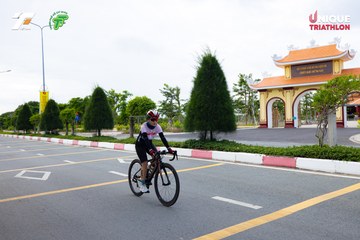Photo VIET NAM TRI FACTOR CHAMPIONSHIP x HO CHI MINH CITY CHAMPIONSHIP NĂM 2025 - 14f1ef676899e1a5baa20555a3ae5ef9.jpg