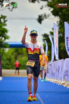 Photo VIET NAM TRI FACTOR CHAMPIONSHIP x HO CHI MINH CITY CHAMPIONSHIP NĂM 2025 - 15d66d6d30267874026368b220d1f271.jpg