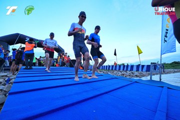 Ảnh sự kiện VIET NAM TRI FACTOR CHAMPIONSHIP x HO CHI MINH CITY CHAMPIONSHIP NĂM 2025 - 15dbd8c3b9a8770cf543e3d15fde1942.jpg