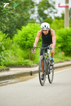 Ảnh sự kiện VIET NAM TRI FACTOR CHAMPIONSHIP x HO CHI MINH CITY CHAMPIONSHIP NĂM 2025 - 16fe3894defb83fbe765fcde03ff3236.jpg
