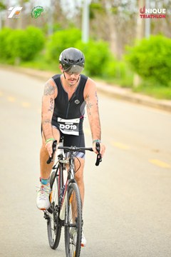 Ảnh sự kiện VIET NAM TRI FACTOR CHAMPIONSHIP x HO CHI MINH CITY CHAMPIONSHIP NĂM 2025 - 1a4eae2f2c8051c917dc04491e252593.jpg