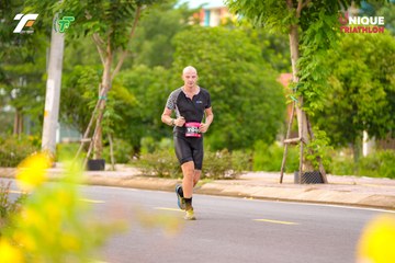 Ảnh sự kiện VIET NAM TRI FACTOR CHAMPIONSHIP x HO CHI MINH CITY CHAMPIONSHIP NĂM 2025 - 1b88e47eb415112e63bede5c042faae4.jpg