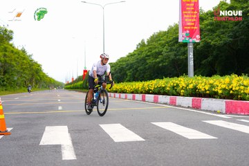 Ảnh sự kiện VIET NAM TRI FACTOR CHAMPIONSHIP x HO CHI MINH CITY CHAMPIONSHIP NĂM 2025 - 1c1bb597e24c574e7c21ea8fcc9d6d99.jpg