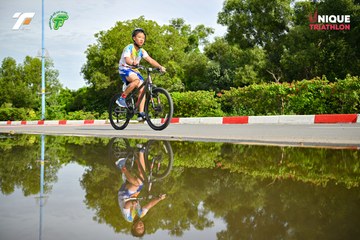 Ảnh sự kiện VIET NAM TRI FACTOR CHAMPIONSHIP x HO CHI MINH CITY CHAMPIONSHIP NĂM 2025 - 1ca0e53c626808acdca0e4187dee005b.jpg