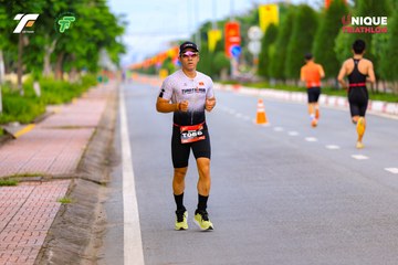 Ảnh sự kiện VIET NAM TRI FACTOR CHAMPIONSHIP x HO CHI MINH CITY CHAMPIONSHIP NĂM 2025 - 1e895874f63ce5cae48f8e75ce198a92.jpg