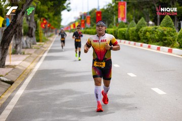 Photo VIET NAM TRI FACTOR CHAMPIONSHIP x HO CHI MINH CITY CHAMPIONSHIP NĂM 2025 - 1ee683db55002d51ed54d8c3ae0d7afc.jpg