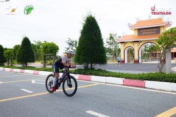 Photo VIET NAM TRI FACTOR CHAMPIONSHIP x HO CHI MINH CITY CHAMPIONSHIP NĂM 2025 - 1fb08c59b47603ebf67baf3327669d97.jpg