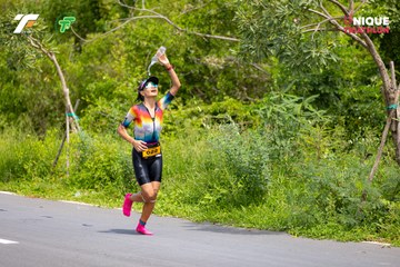 Photo VIET NAM TRI FACTOR CHAMPIONSHIP x HO CHI MINH CITY CHAMPIONSHIP NĂM 2025 - 2340d50b4eb7781caabfc1e1985b095e.jpg