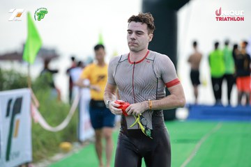 Ảnh sự kiện VIET NAM TRI FACTOR CHAMPIONSHIP x HO CHI MINH CITY CHAMPIONSHIP NĂM 2025 - 2432873032772e5c7ffc6cc0cb259737.jpg