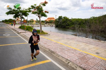 Photo VIET NAM TRI FACTOR CHAMPIONSHIP x HO CHI MINH CITY CHAMPIONSHIP NĂM 2025 - 25151f73ee11b1298beb8bd207ac74aa.jpg